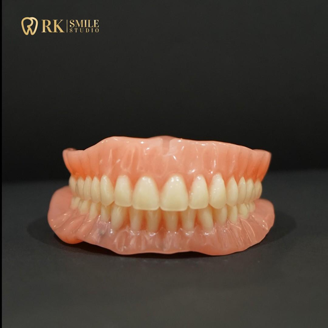 Smile Transformation with Precision Aesthetic Enhancement